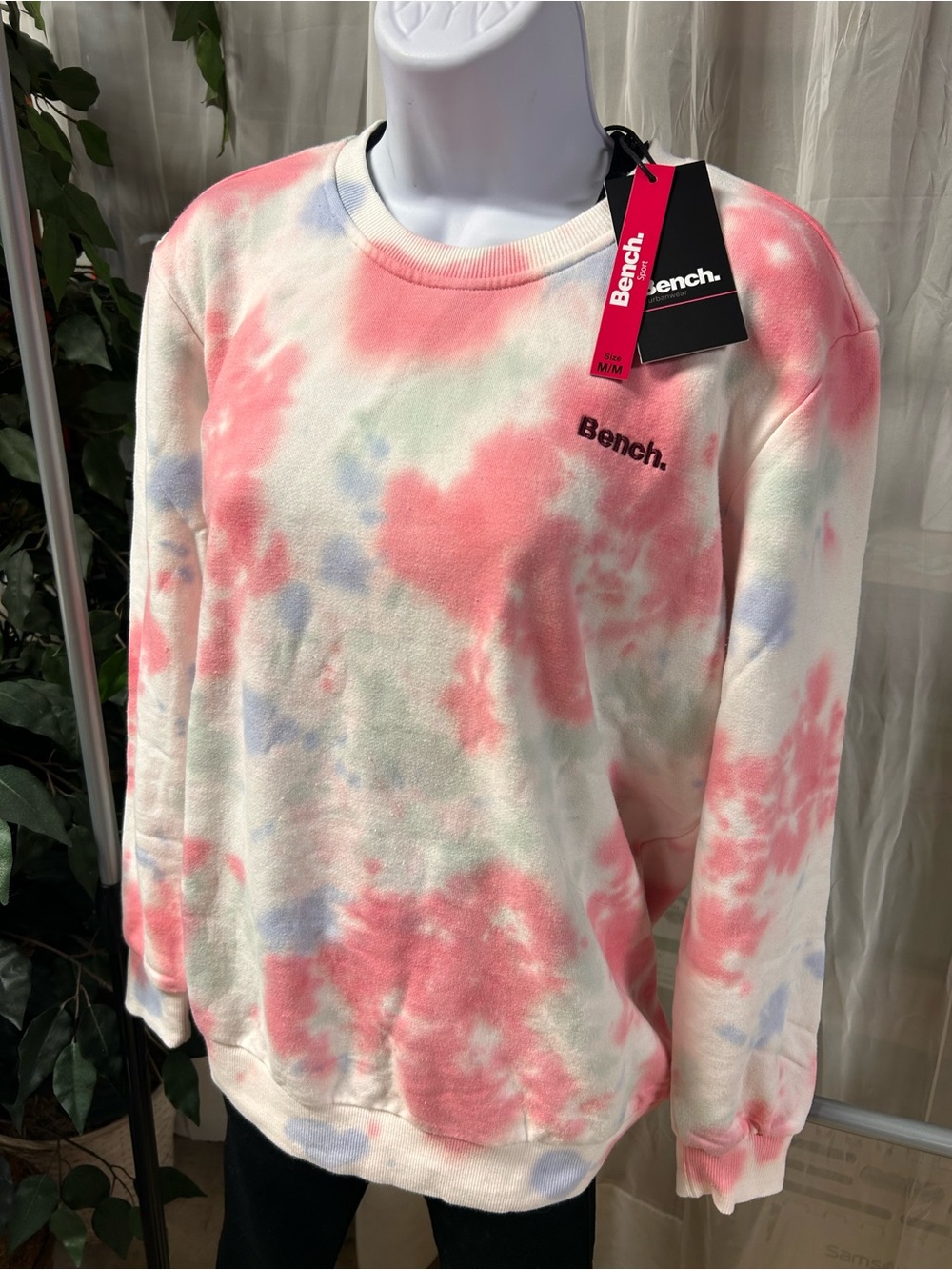 Bench Sport Dusty Rose Tie-Dye Long Sleeve Pullover Sweatshirt Womens Size M NWT
